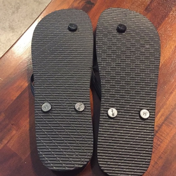 Cactus Striped Flip Flops - Picture 6 of 6